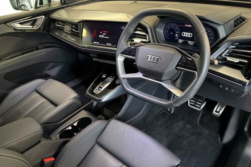 Audi Q4 E Tron 45 S Line Suv 82Kwh 286 Ps #6