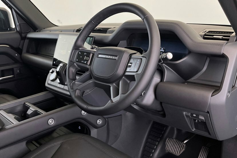 Land Rover Defender 110 D250 110  #31