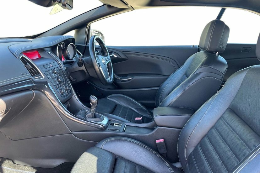 Vauxhall Cascada 1.4I Turbo Elite Euro 6 Ss Black #2