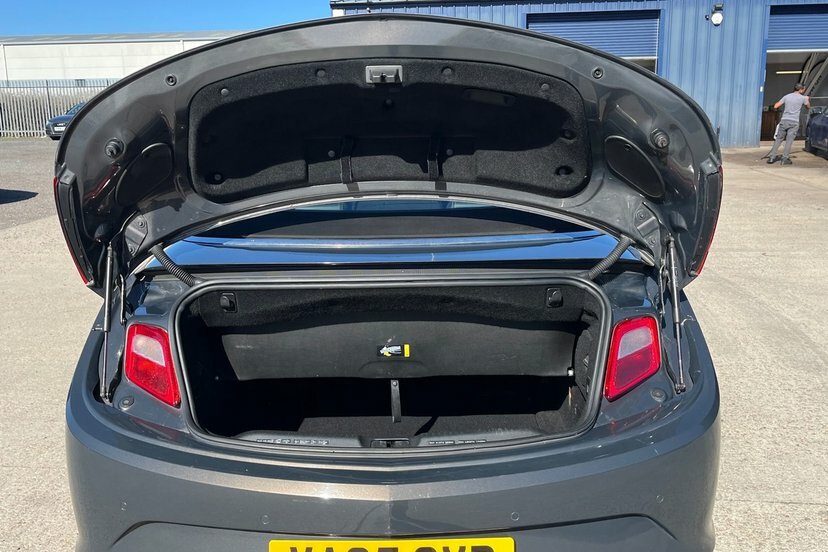 Vauxhall Cascada 1.4I Turbo Elite Euro 6 Ss Black #9
