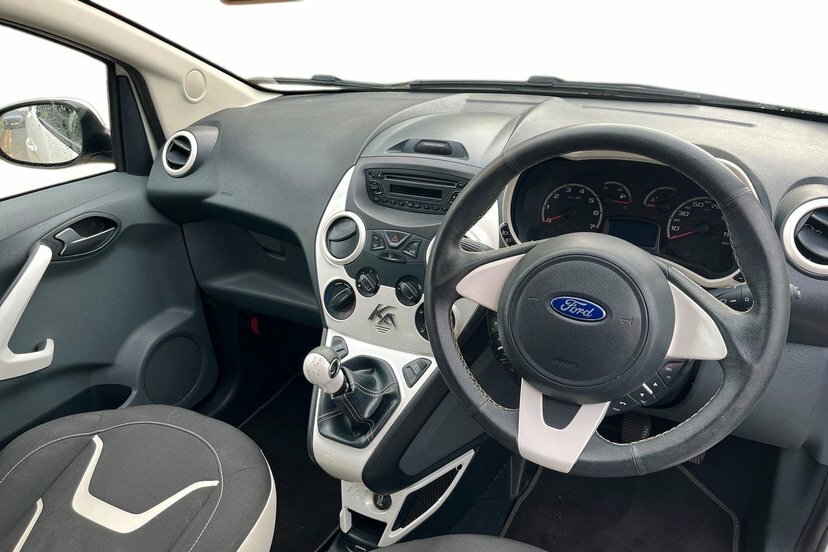Ford KA 1.2 Zetec White Edition Hatchback Manua White #5