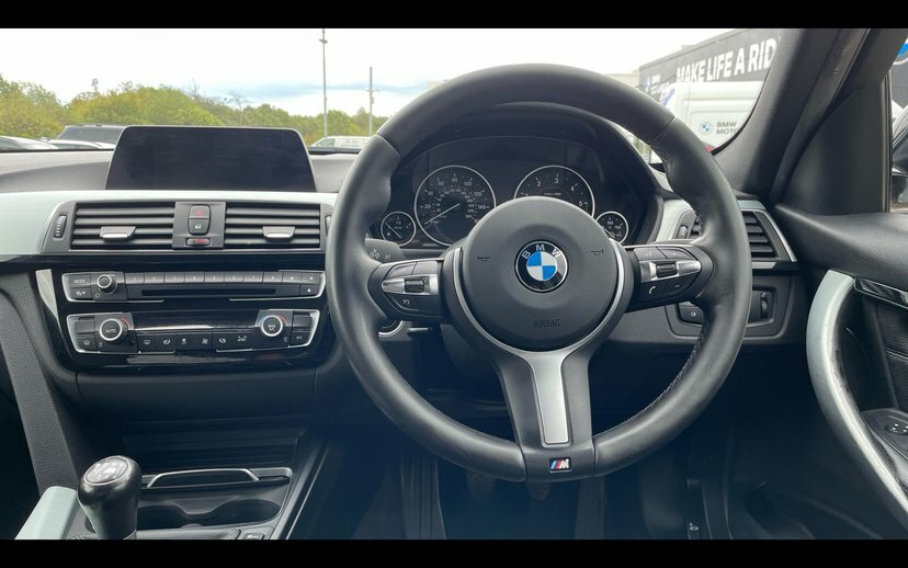 BMW 3 Series 320D M Sport Saloon Black #5