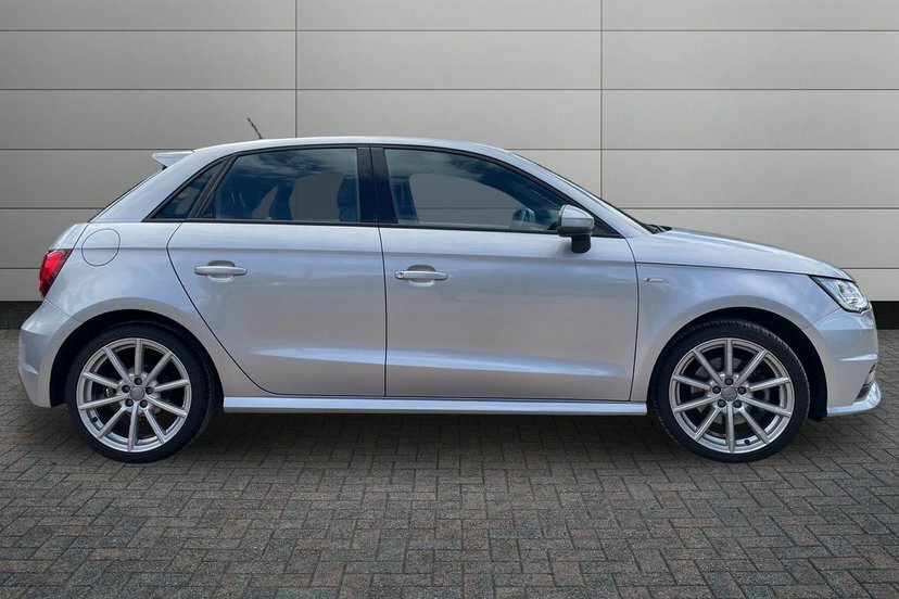 Audi A1 1.4 Tfsi Cod S Line Sportback S Tronic Silver #4