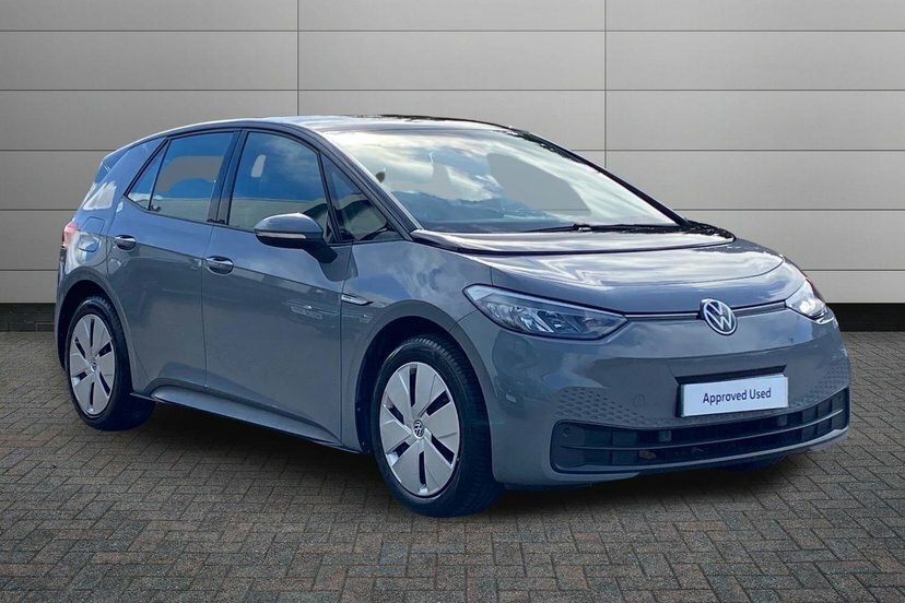 Volkswagen ID.3 Pro 58Kwh Life Hatchback 145 Ps Black