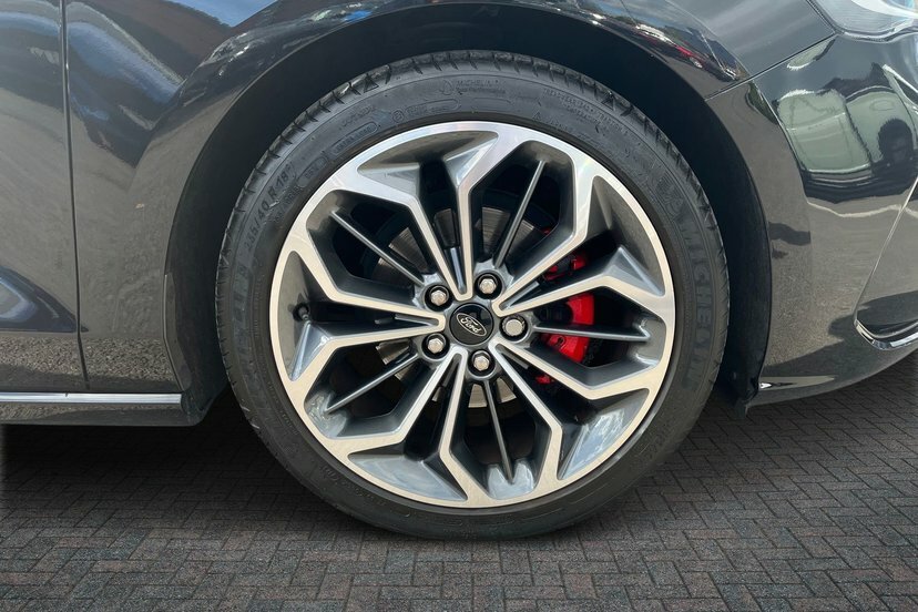 Ford Focus 1.0T Ecoboost St-line X Hatchback Manua Black #5