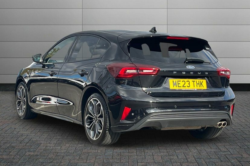 Ford Focus 1.0T Ecoboost St-line X Hatchback Manua Black #3
