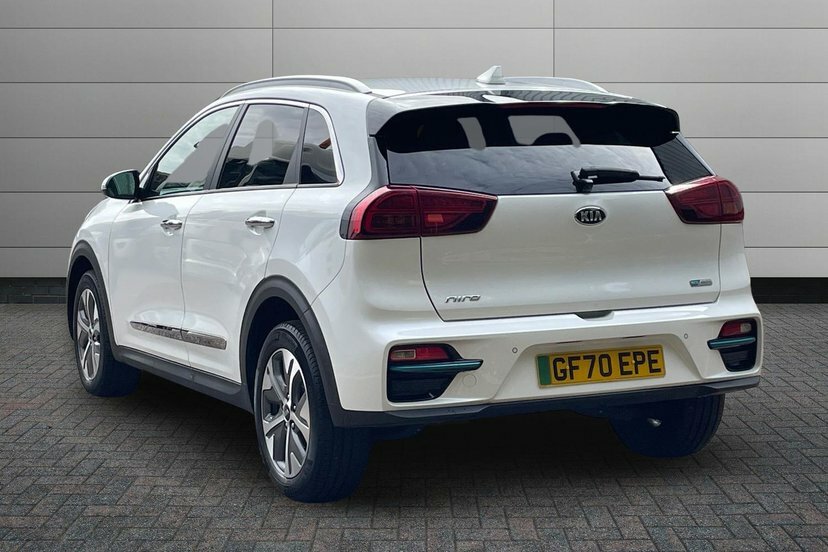 Kia e-Niro 64Kwh 4 Suv 201 Bhp White #3