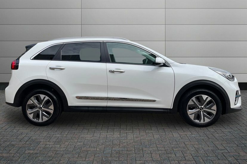 Kia e-Niro 64Kwh 4 Suv 201 Bhp White #4