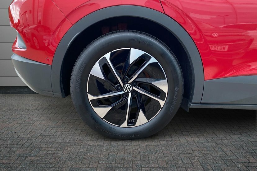 Volkswagen ID.4 Pro Performance 77Kwh Family Suv Red #5