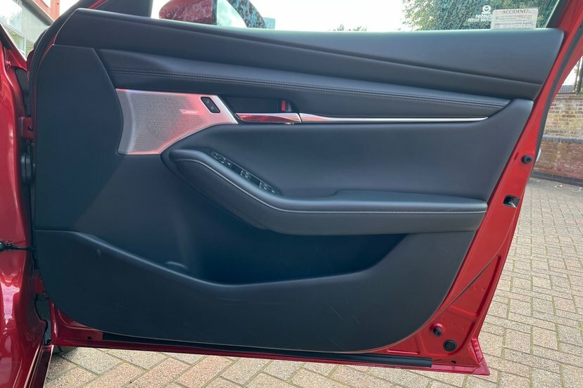 Mazda 3 2.0 E-skyactiv-g Mhev Takumi Euro 6 Ss #11