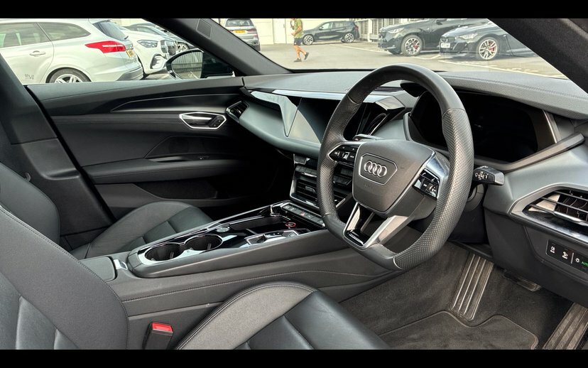 Audi E Tron GT 93.4Kwh Saloon Quattro 476 Ps Black #6