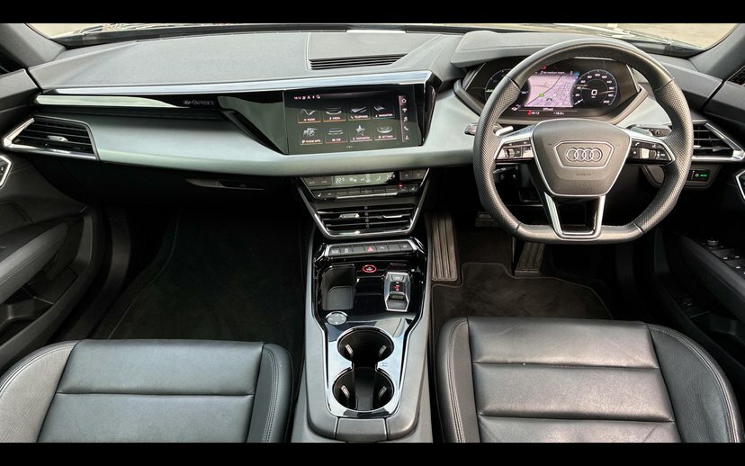 Audi E Tron GT 93.4Kwh Saloon Quattro 476 Ps Black #4