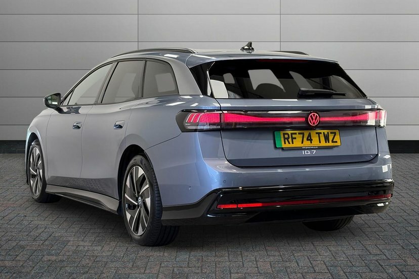 Volkswagen ID.7 Pro 77Kwh Match Tourer 286 Ps Blue #3