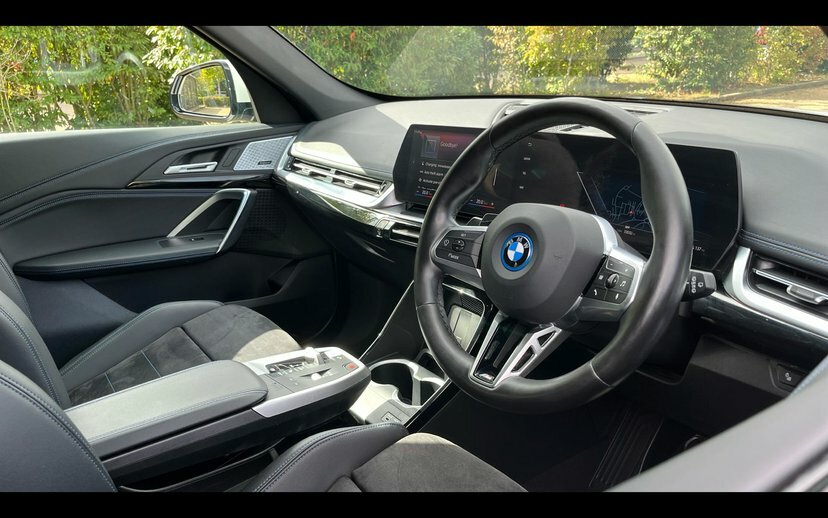 BMW iX1 Ix1 Xdrive30 M Sport White #6