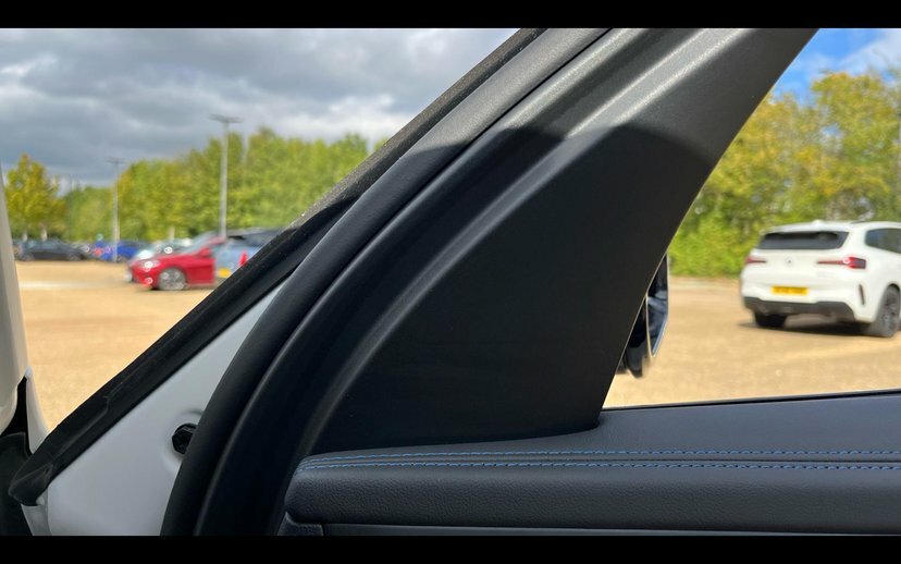 BMW iX1 Ix1 Xdrive30 M Sport White #20