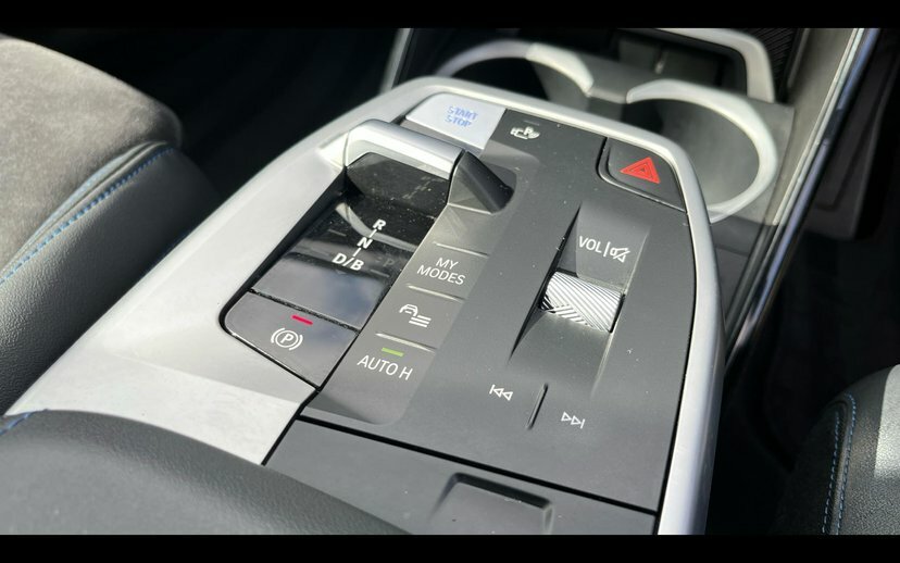 BMW iX1 Ix1 Xdrive30 M Sport White #19
