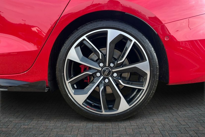 Audi S3 2.0 Tfsi Black Edition Saloon S Tronic Red #5