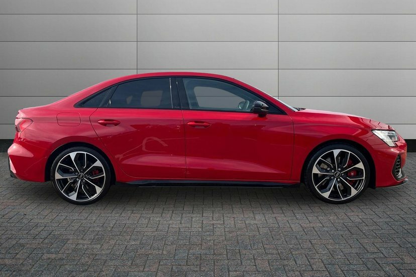 Audi S3 2.0 Tfsi Black Edition Saloon S Tronic Red #4
