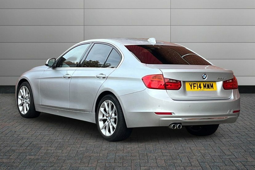 BMW 3 Series 3.0 330D Luxury Saloon Euro 5 258 Silver #3