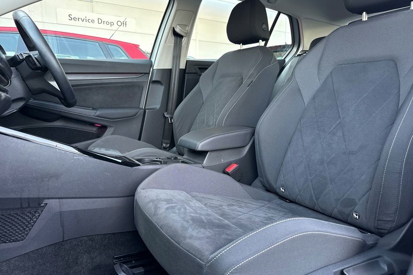 Volkswagen e-Golf Hatchback Grey #40