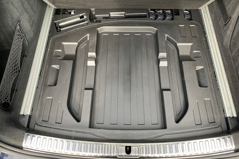 Audi A6 Avant 55 Tfsi Quattro Black Edition S Tronic Tech Blue #52