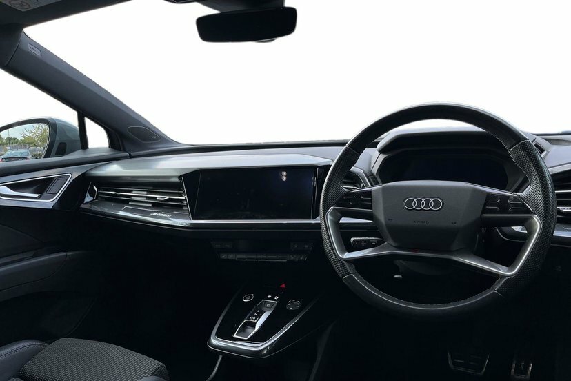 Audi Q4 E Tron 40 S Line Suv 82Kwh 204 Ps Grey #6