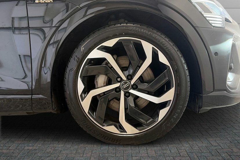 Audi E-tron 55 Black Edition Sportback Quatt Black #5