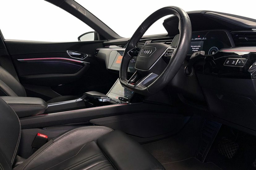 Audi E-tron 55 Black Edition Sportback Quatt Black #6