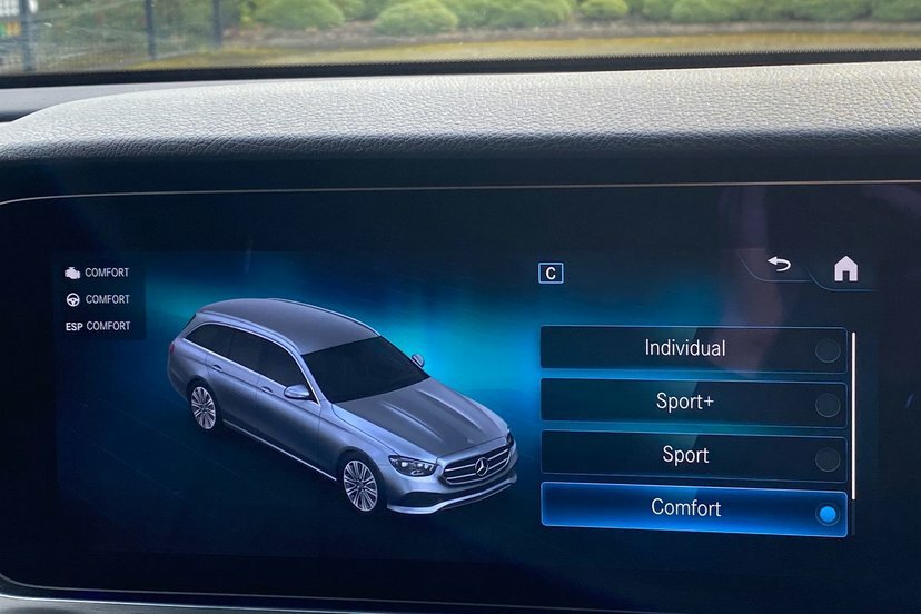Mercedes-Benz E Class E220d 200 Amg Line Night Ed Prem 9G-tronic 20 Black #53