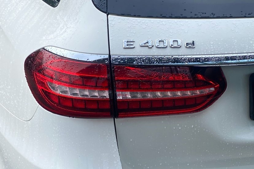 Mercedes-Benz E Class E220d 200 Amg Line Night Ed Prem 9G-tronic 20 Black #22