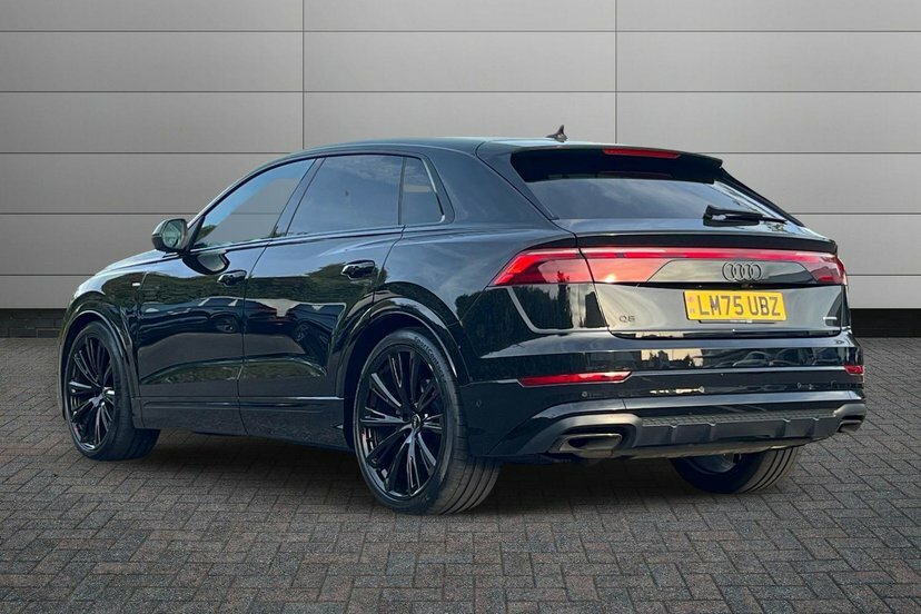 Audi Q8 3.0 Tdi V6 50 Black Edition Suv Tiptron Black #3
