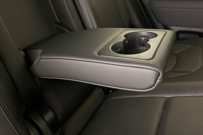Land Rover Defender 130 X-dynamic Se Black #47