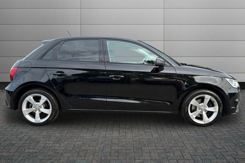 Audi A1 1.4 Tfsi Sport Sportback Nav Black #4