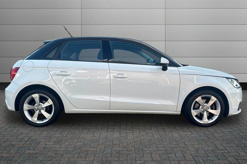 Audi A1 1.4 Tfsi Sport Sportback S Tronic 125 White #4
