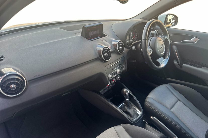 Audi A1 1.4 Tfsi Sport Sportback S Tronic 125 White #2