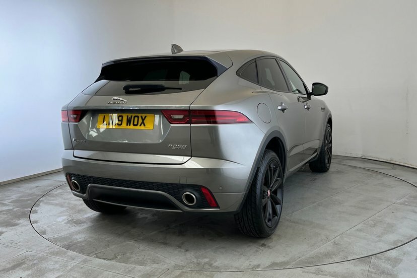 Jaguar E-Pace R-dynamic Grey #24