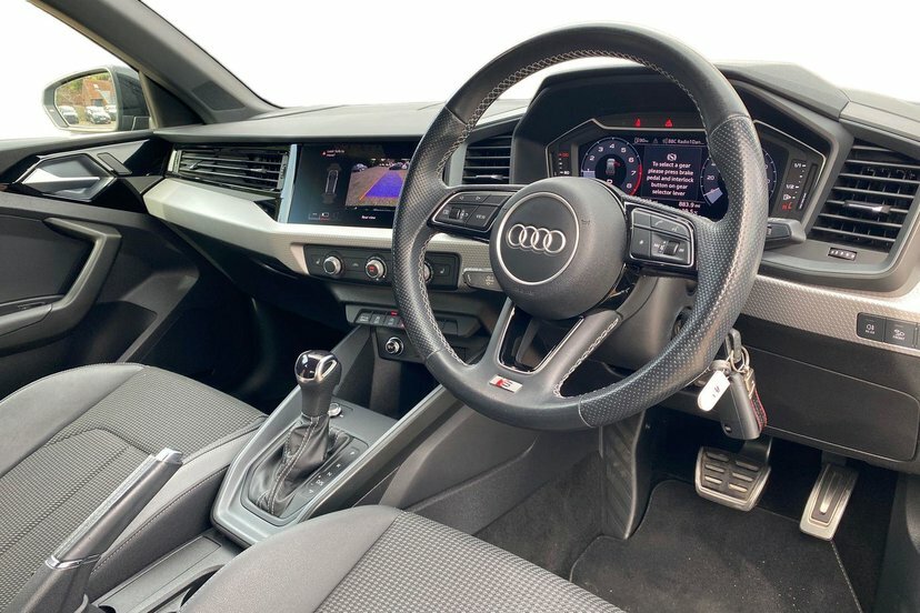 Audi A1 1.5 Tfsi 35 S Line Sportback S Tronic Black #6