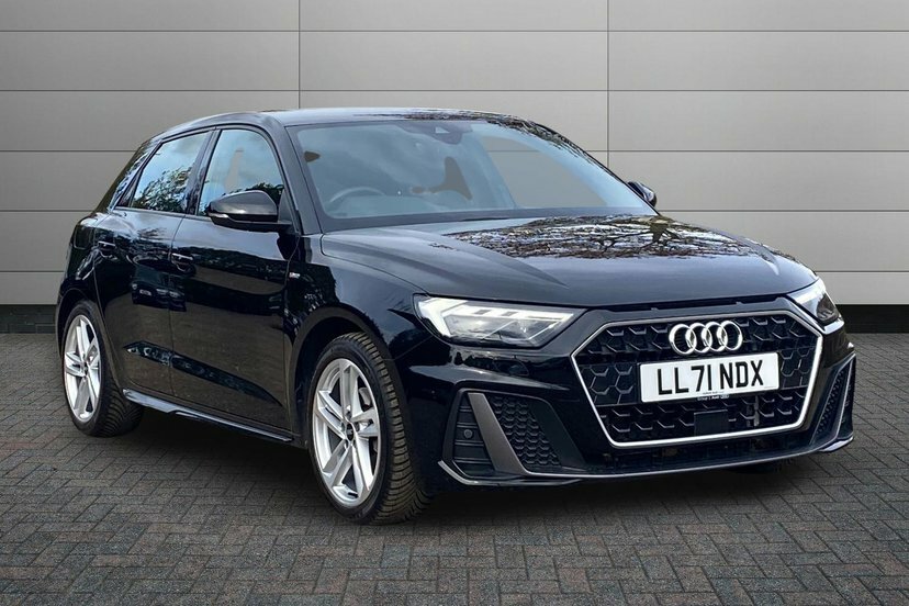 Audi A1 1.5 Tfsi 35 S Line Sportback S Tronic Black