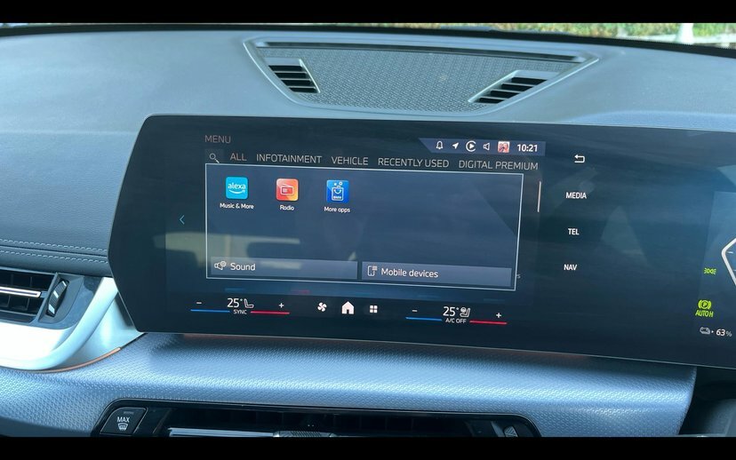BMW iX1 150Kw Edrive20 Xline 65Kwh Black #33