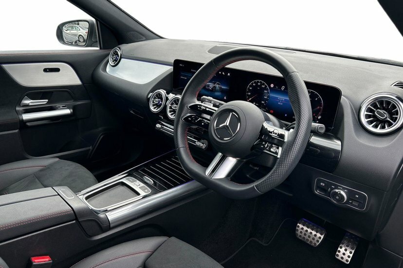 Mercedes-Benz GLA Class 2.0 Gla220d Amg Line Executive Suv 8G Grey #5