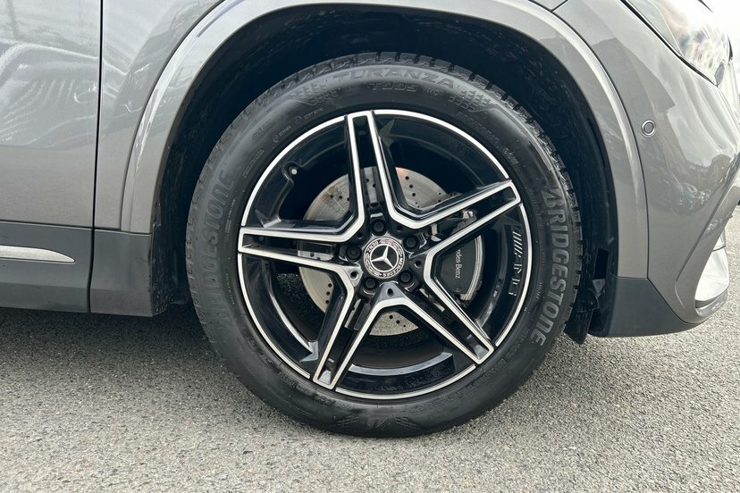 Mercedes-Benz GLA Class 2.0 Gla220d Amg Line Executive Suv 8G Grey #4