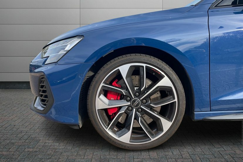 Audi S3 2.0 Tfsi Black Edition Sportback S Tron Blue #5