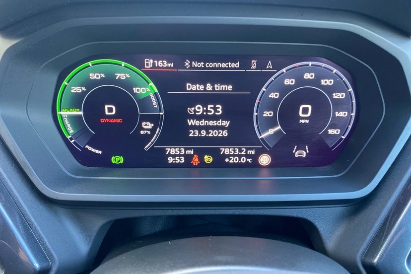 Audi Q4 E Tron 40 Sport Suv 82Kwh 204 Ps Grey #7