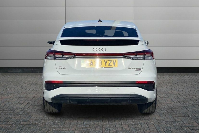 Audi Q4 E Tron 40 Sport Suv 82Kwh 204 Ps Grey #11