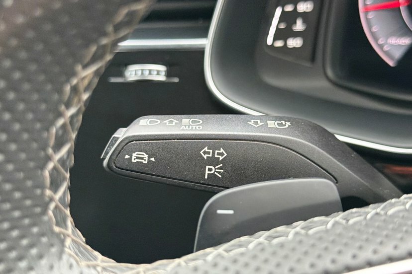 Audi Q7 55 Tfsi Quattro Black Edition Tiptronic Cs Black #53