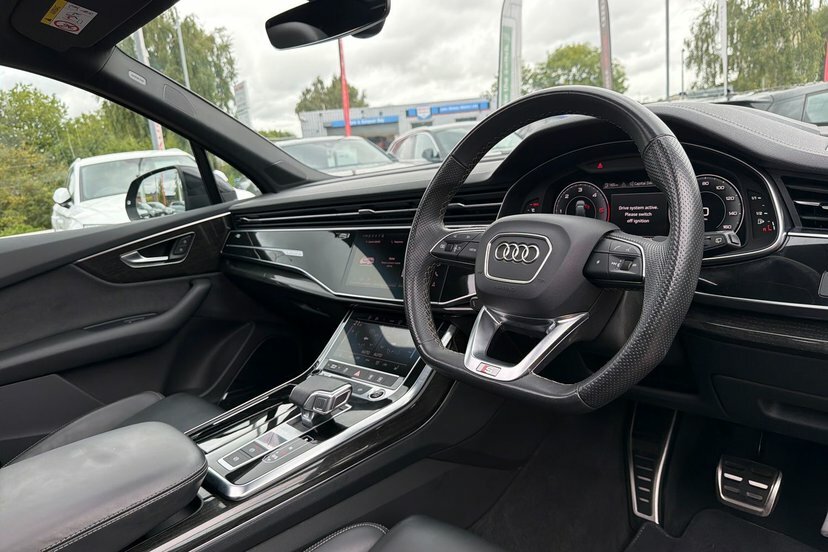 Audi Q7 55 Tfsi Quattro Black Edition Tiptronic Cs Black #40