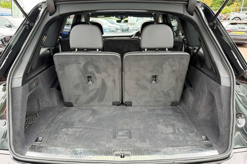 Audi Q7 55 Tfsi Quattro Black Edition Tiptronic Cs Black #13