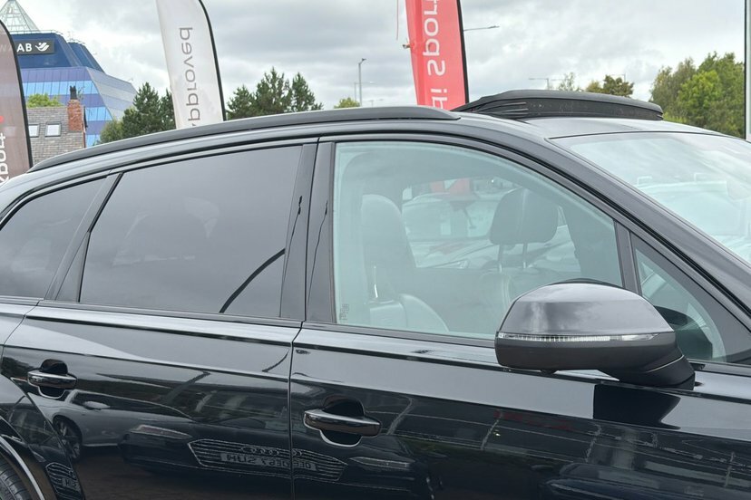 Audi Q7 55 Tfsi Quattro Black Edition Tiptronic Cs Black #25