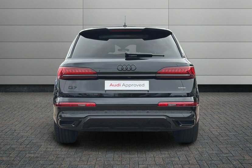 Audi Q7 55 Tfsi Quattro Black Edition Tiptronic Cs Black #11