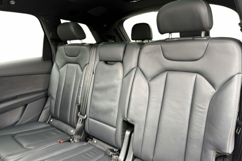 Audi Q7 55 Tfsi Quattro Black Edition Tiptronic Cs Black #8